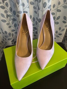 Sam Edelman Lilac Suede Pointed-Toe Pumps